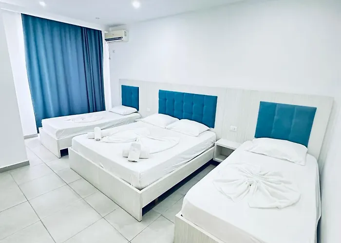 Lakaj Hotel Velipojë