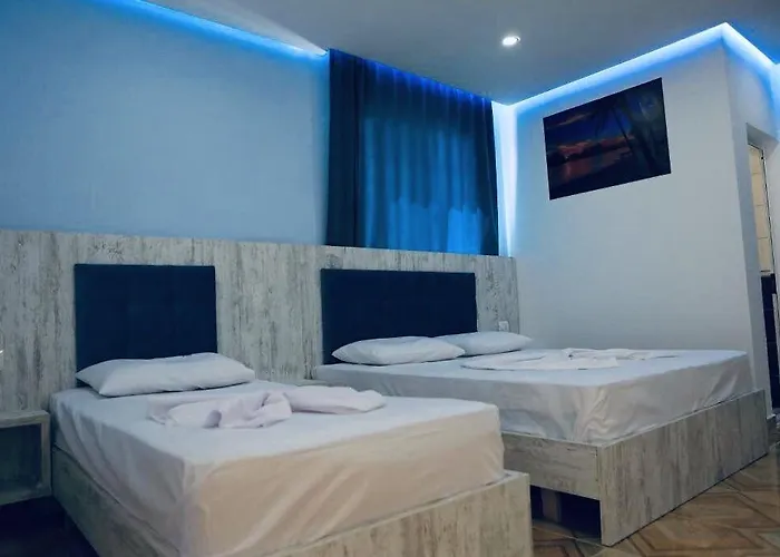Hotel Lakaj