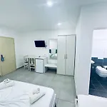 Szálloda Lakaj Velipoja
